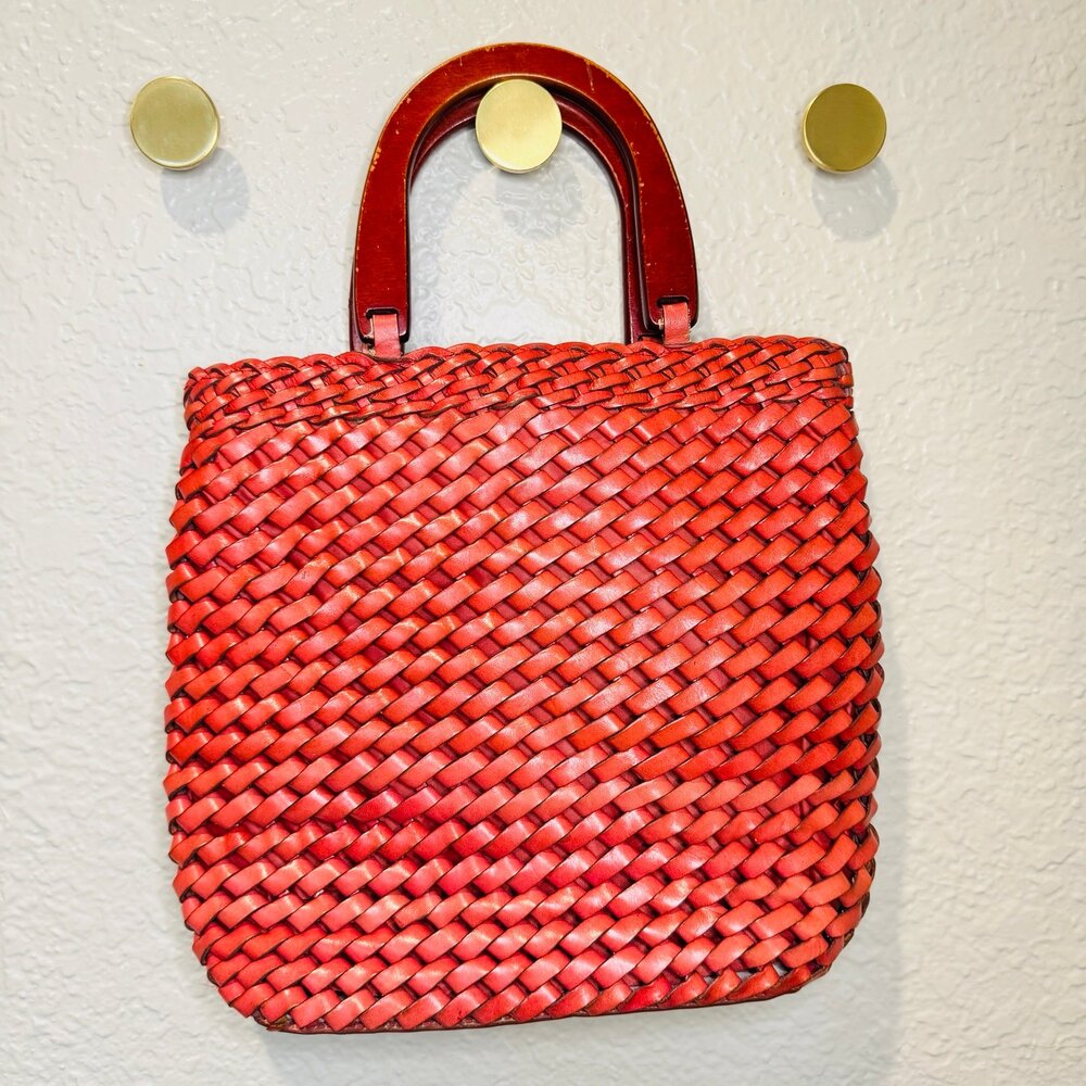 Vintage Y2K Fossil Red-Orange Wood Handle Leather Weave Handbag